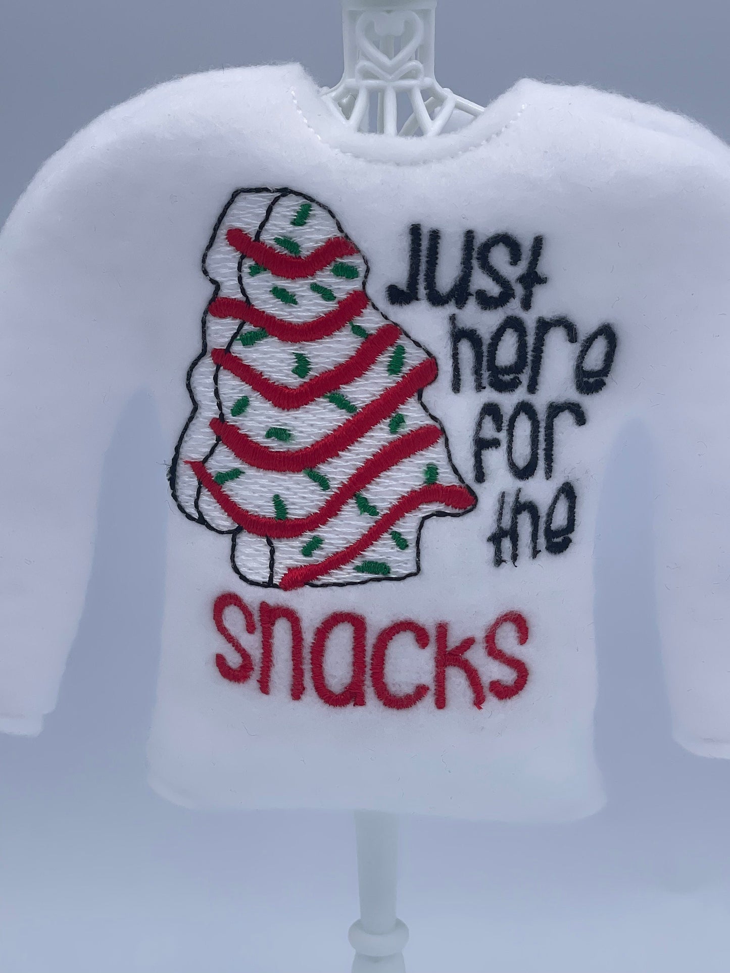Just here for the snacks, Christmas Cakes, Elf Sweater, Christmas Elf, Elf Costume, Elf Clothes, Elf Shirt, Elves, Doll Clothes