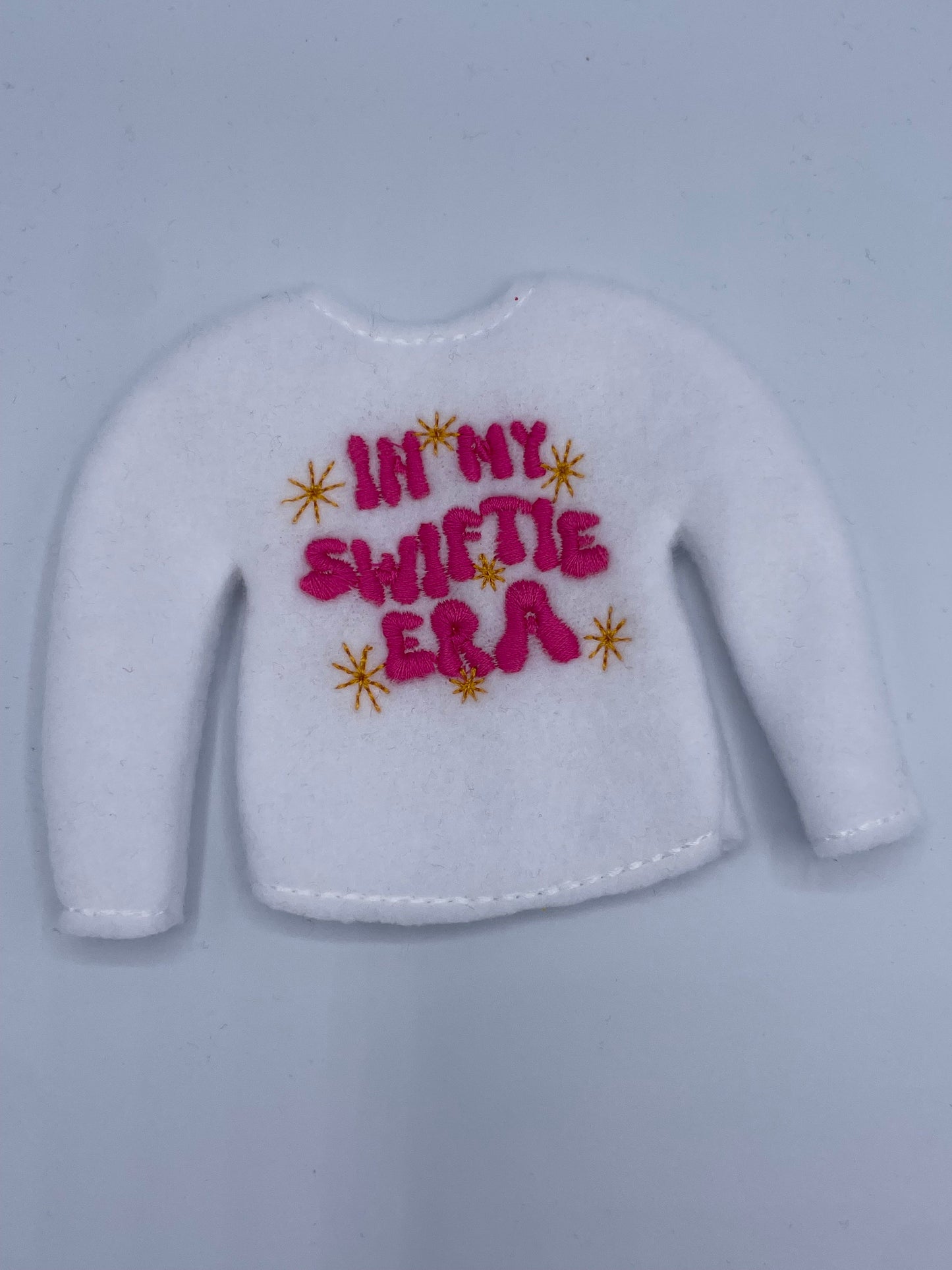 Swift Girl Era, Elf Sweater, Christmas Elf, Elf Costume, Elf Clothes, Elf Shirt, Elves, Doll Clothes